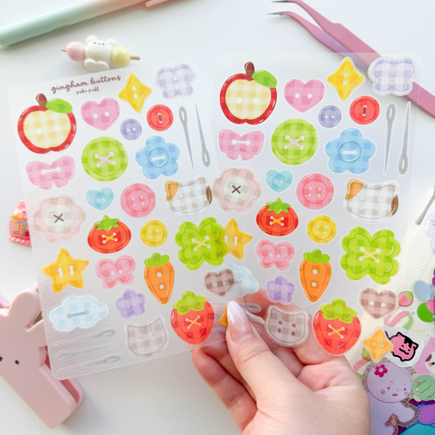 Gingham Buttons Clear Glittery Deco Sticker Sheet