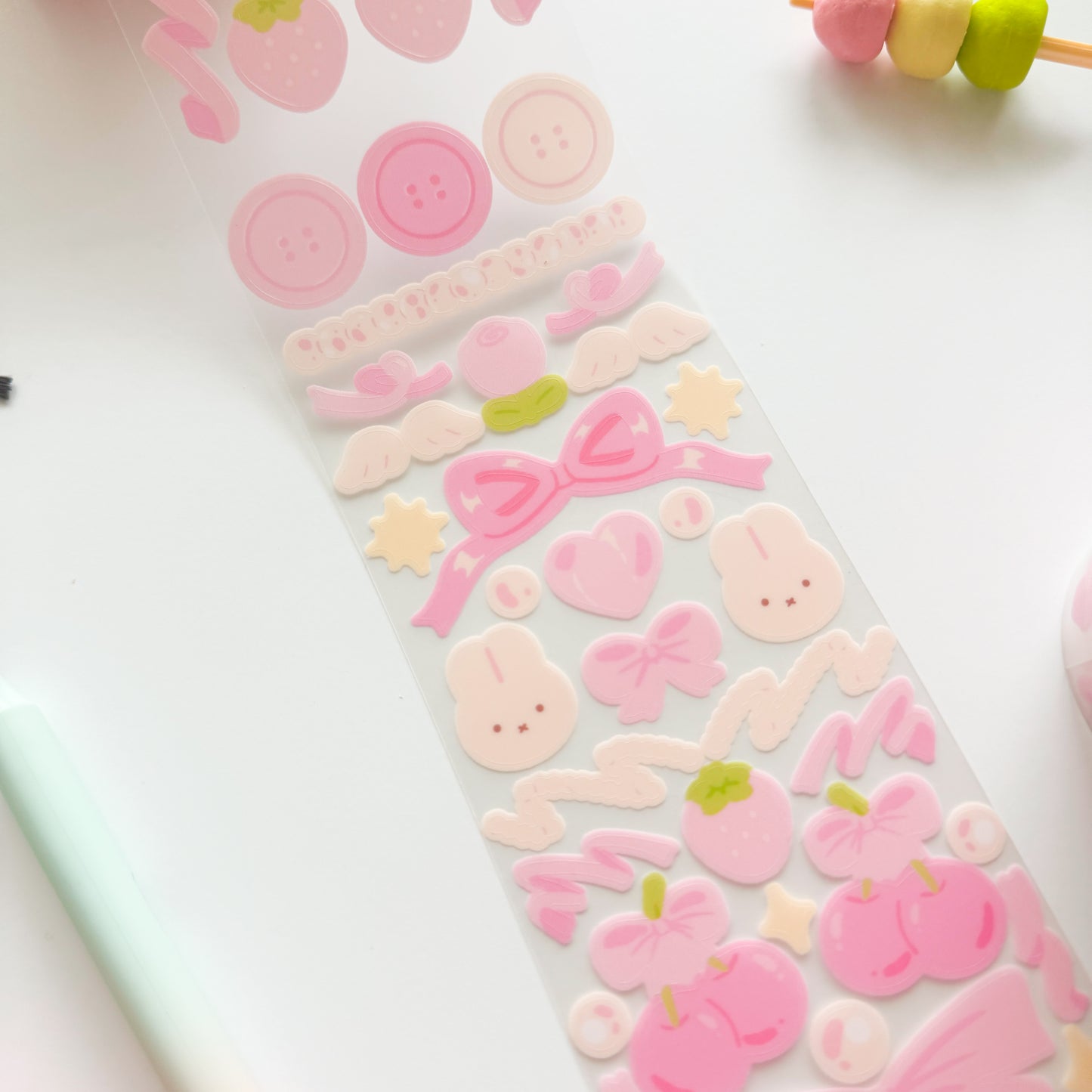 Coquette Deco Roll