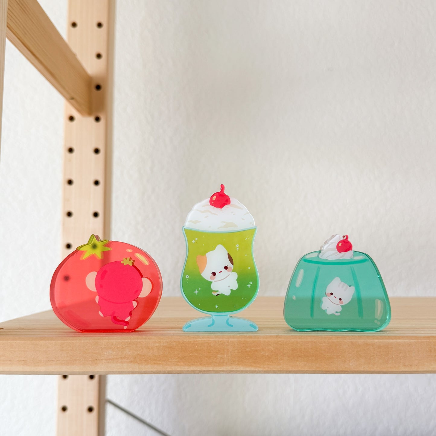 Melon Soda Puff Desk Friend Acrylic Standee