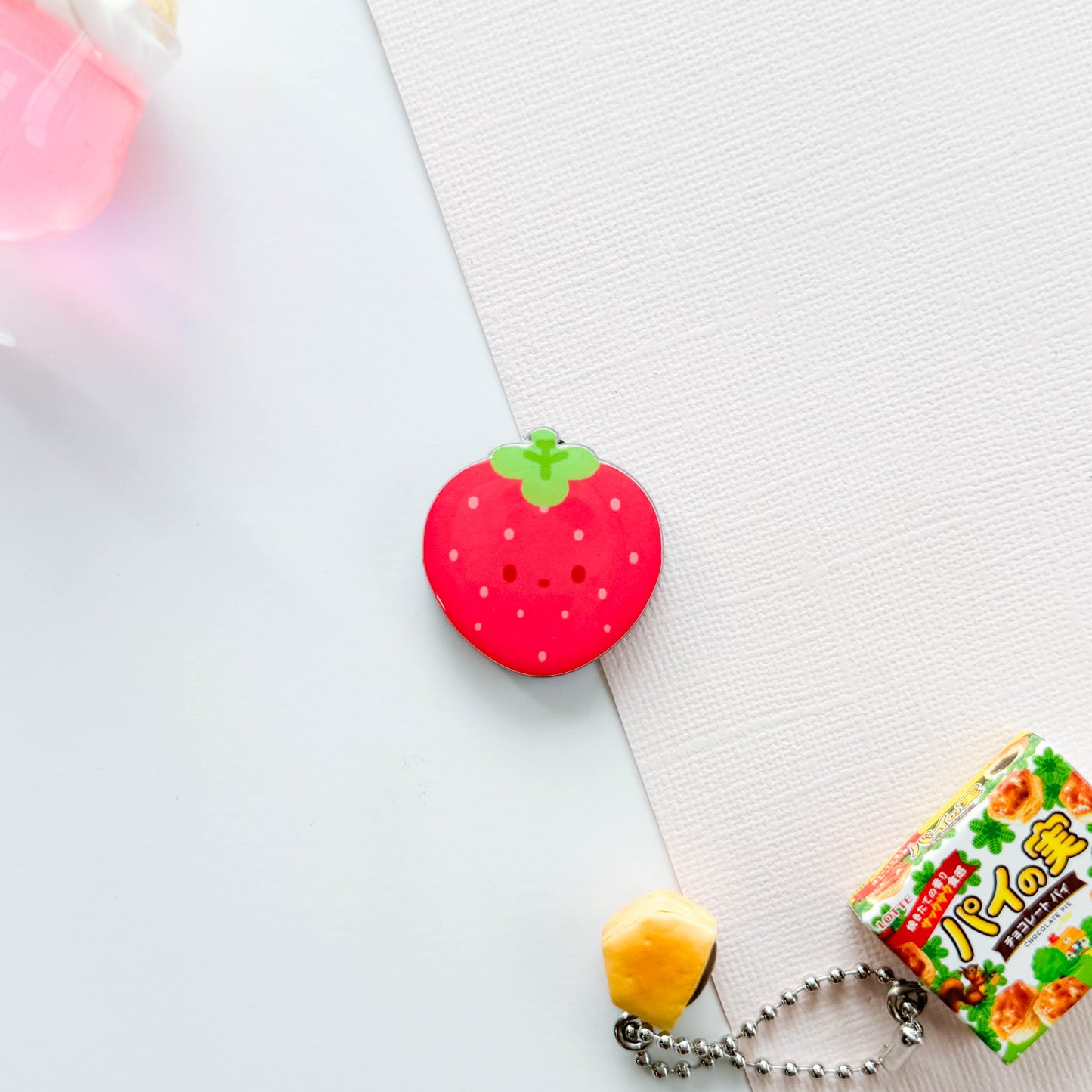 Strawberry Magnet